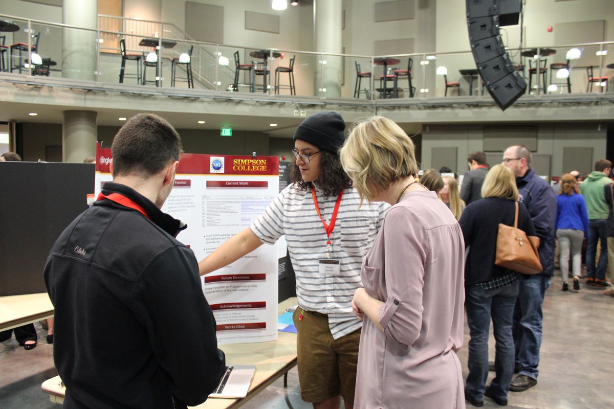 SimpsonCollege's tweet photo. The annual #Research &amp; #Creativity Symposium was jam packed with some outstanding presenters and delightful insight... And that's a little something we like to call #success.
See more photos here: https://t.co/wqQvn2kCZk
Read the day's recap here: https://t.co/SewIVaKxOn https://t.co/iHBj8Ou29Q