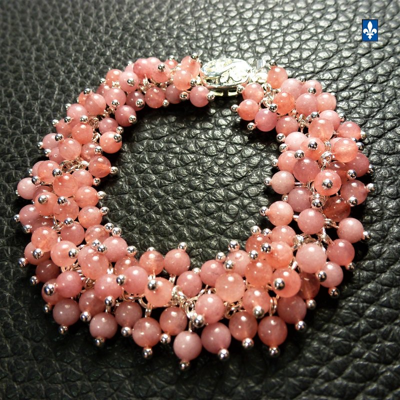 BijouxQuebec's tweet photo. Pink... who doesn't like #Pink :)  

https://t.co/KPtVsPOBrt

#uniquegifts  #unique #jewelry #natural #artisans #handmade  #love #dedication #passion #mothersdaygift #mothersday #bracelet #earrings #necklaces https://t.co/OdStYJHq2l