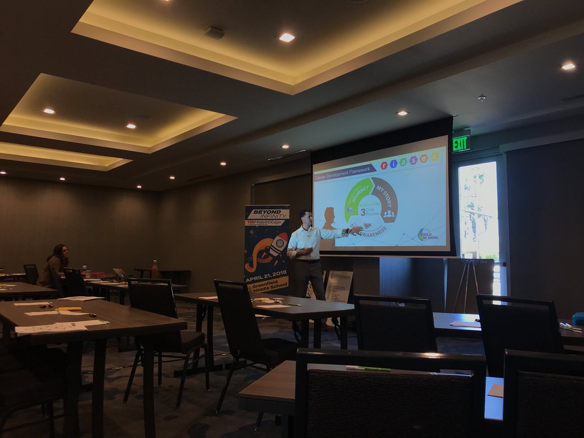 MissKeffer's tweet photo. Mr. WoW is on! “Career development is a human process.” @EdHidalgoSD @CajonValleyUSD #EvolveEdu #cvwow https://t.co/gaTwzxkvRs