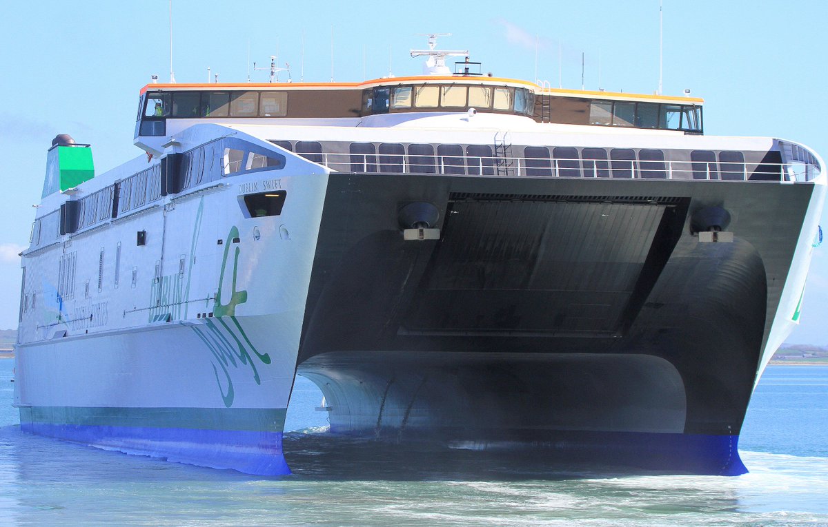 AntonWardPhoto's tweet photo. A beautiful day for the #Dublinswift at #irishferries #Holyhead #Anglesey #Wales @Irish_Ferries  @AngleseyScMedia @VisitDublinCity https://t.co/zgBcyTYOkh