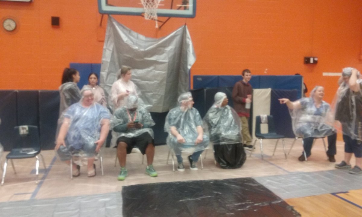 AkasCulture's tweet photo. NJHS thanks all of the teachers who participated in our pie a teacher fundraiser. #NewDay @LexMidSchool https://t.co/9xwHZQi8rC
