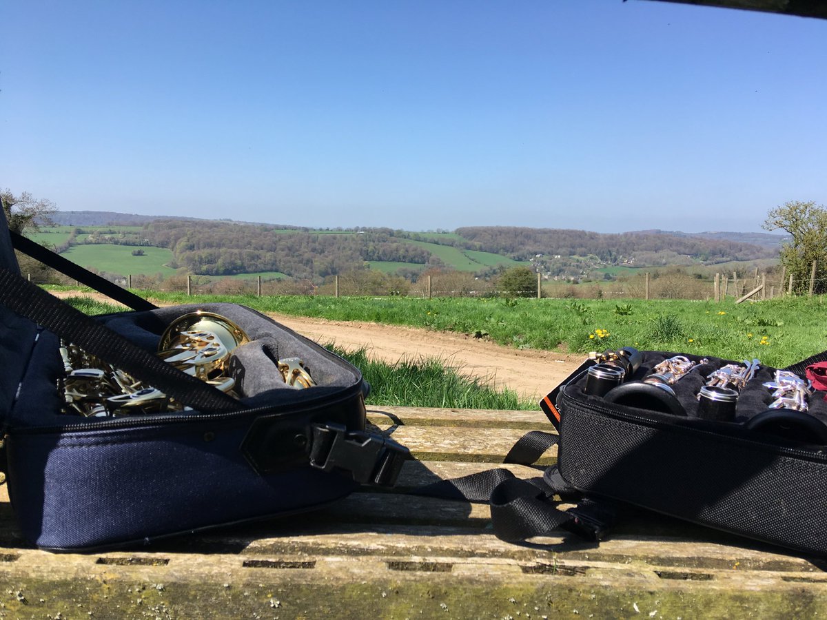 hannahmccabe01's tweet photo. Was given an hour off @giffordscircus rehearsals to have a look through parts. Managed to find this nice little spot for practice! Long may the sunshine continue! @circus250 #circusband #liveband https://t.co/qNRnGccHIt