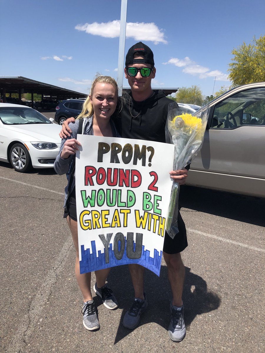 maddiemcmannis's tweet photo. Round 2💛💛 @sslavik11 https://t.co/PDc1M8lohq