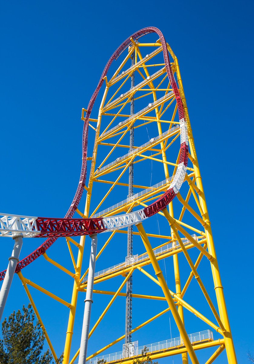 coasterphotog's tweet photo. It's 4/20, that means it's Top Thrill Dragster Day! Fingers crossed I get to experience my first roll back this year!
#cedarpoint #iheartcp #rollercoaster #topthrilldragster #amusementpark #teamcanon #420ft https://t.co/BGvDB20gfl