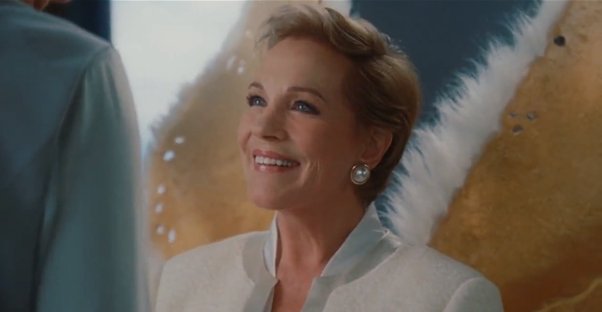 frankiebrgstein's tweet photo. im so glad we live in a world where julie andrews with wings exists https://t.co/9qNZxBMcI8