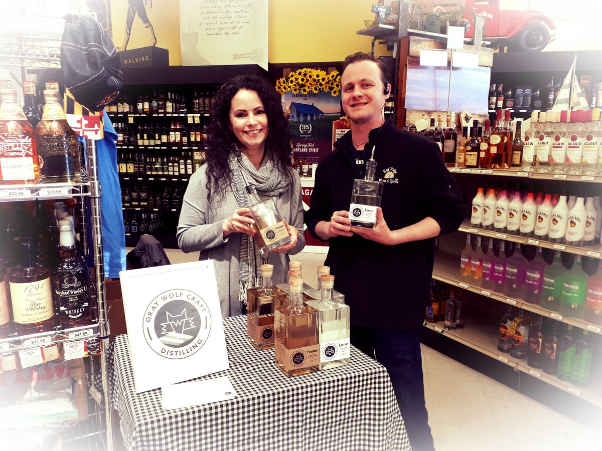 BayRidgeWine's tweet photo. Tastings are in full swing! @Graftcider and @GrayWolfCraft are in the house till 7pm. Swing on by #Annapolis #futurecider #CraftCider #getsassedwithTimber #drinklocal #drinkalone #Tasting https://t.co/uY4fLXF4nn