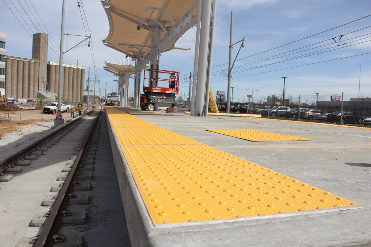 STLMetro tweet picture