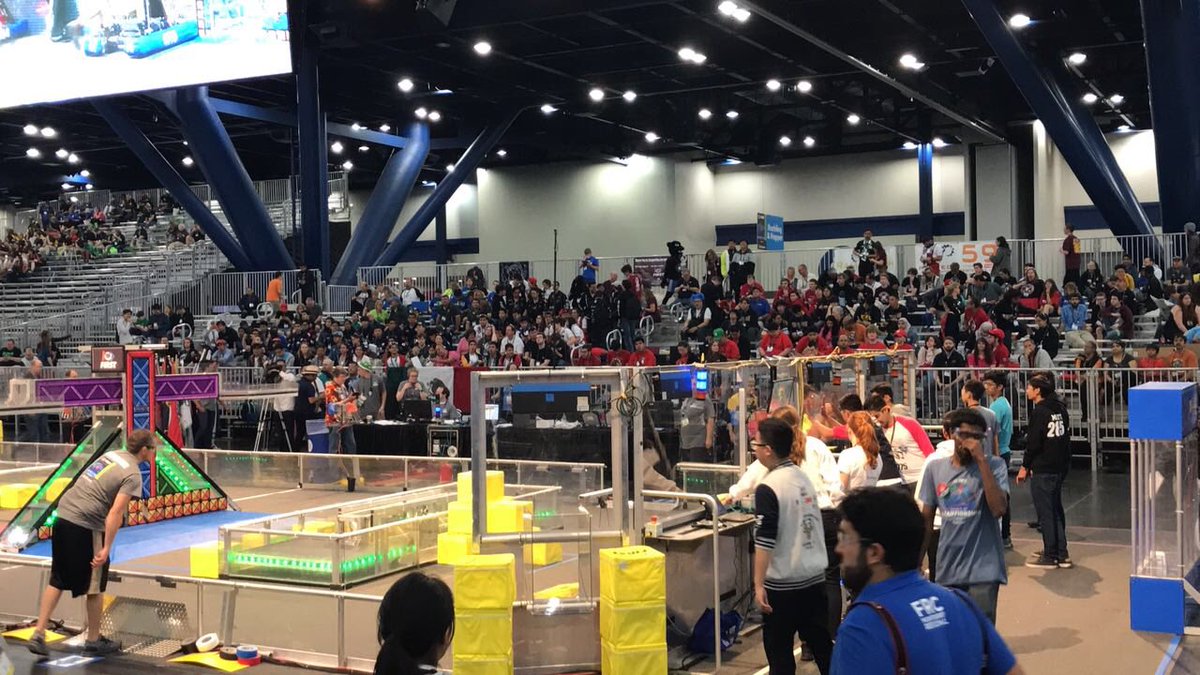 Plantel_Azteca's tweet image. Los guerreros @Aztech4775 están conquistando el #FIRSTChamp Houston, Tx con su robot “Tlahuicole” que en cada match logra sumar una gran cantidad de puntos.
¡Vamos hasta la final! 🙌🙌
#GOAztech #PowerUp #omgrobots