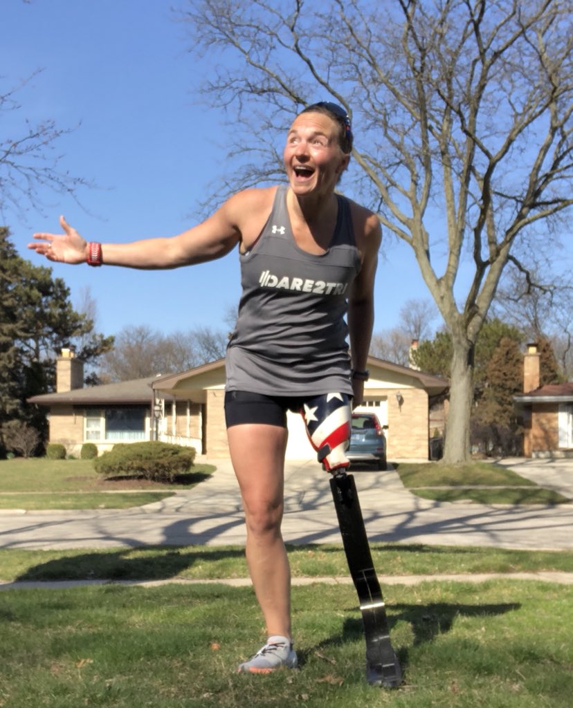 MStockwell01's tweet photo. Hey guys, guess what? A tank top, shorts and SUN!! It wasn’t my fastest run but they all can’t be the fastest. And the SUN made up for it anyways. So there. #daybyday #drivenbyadream #trimom #momstrong 🌞 https://t.co/McLDC9raTh