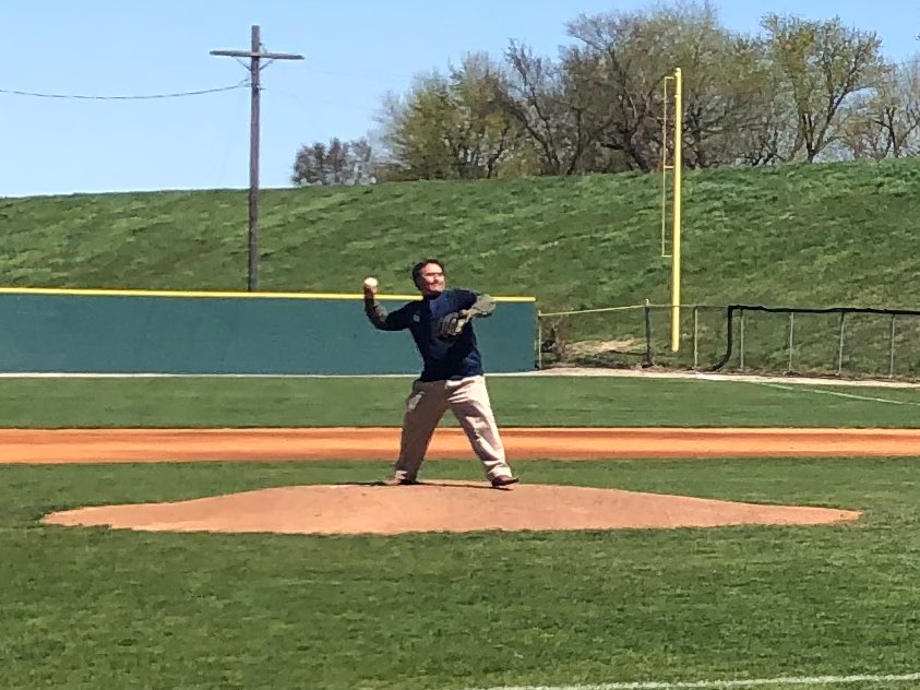 Dr. Blau aka young Tom Seaver <a href="/philblau/">Phil Blau</a> <a href="/SSUBears/">SSU Bears Athletics</a> <a href="/ShawneeStateBB/">SSU Baseball</a>