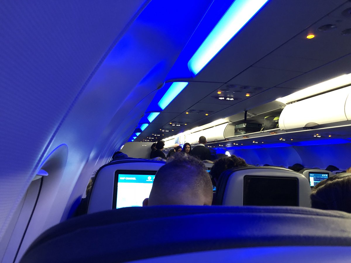 DigitalJustinL's tweet image. On the way back to LA from #Boston