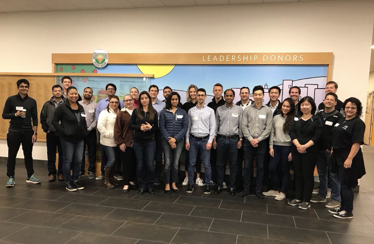 Janey_C_H's tweet photo. Not only can @Cisco_Invests invest, we can also pack 12,600 pounds of cabbage in record time @SecondHarvestFB @2ndharvest.  Found my special calling after building 600+ cardboard boxes with @salvagno &amp; @MattCarbonara paper cuts and all! #givewhatmatters https://t.co/RIyCdrECCU