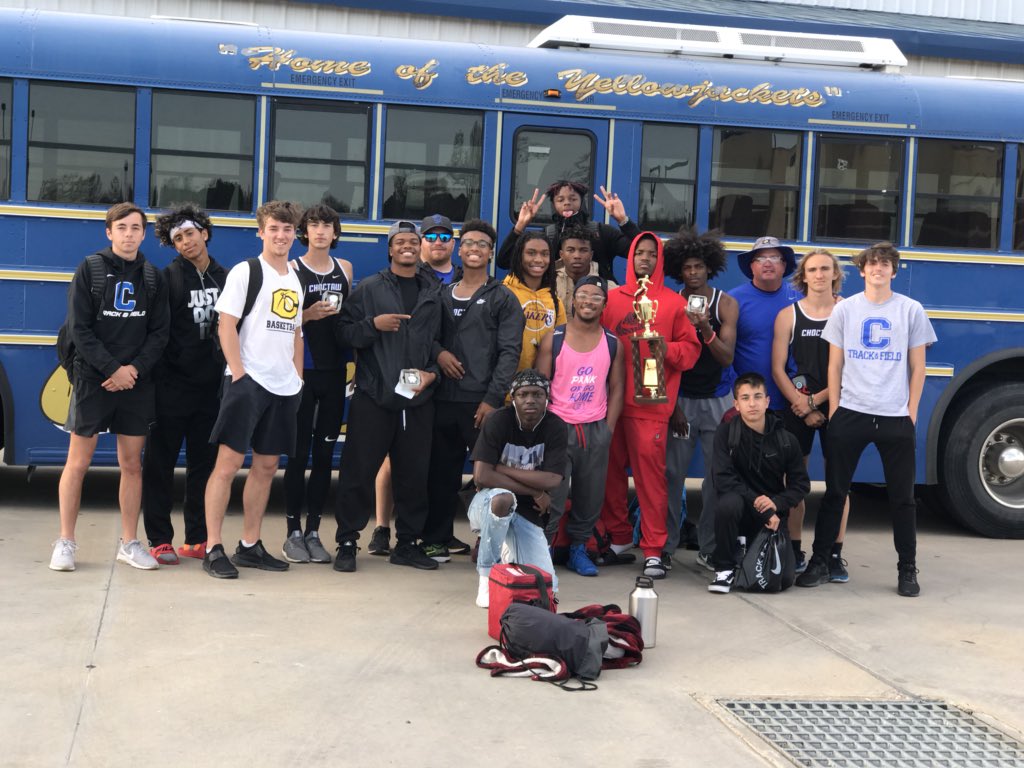 choctawtrack_'s tweet photo. Congratulations to Choctaw men’s track team for placing runner up at John Jacobs invitational! #JacketPride #ChoctawStrong #TrustTheProcess 🔥🔥🙏 https://t.co/Wz5Vl752TC