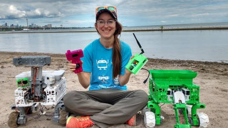 Beach-cleaning robot honoured with $1K grant ift.tt/2K2QtUZ #ottnews #ottawa