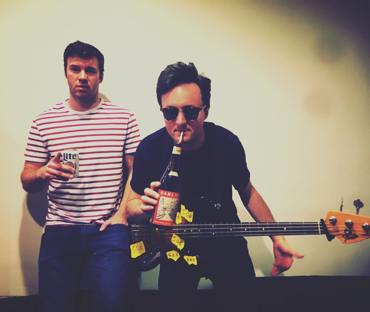 _stateofnature_'s tweet photo. ✊🏻 That feeling you when you finish recording filthy bass traxxx for your next single #musi c #son #STATEOFNATURE #band #indie #alt #alternative #rock #jerseycity #hoboken #nyc https://t.co/14ceENdWBH