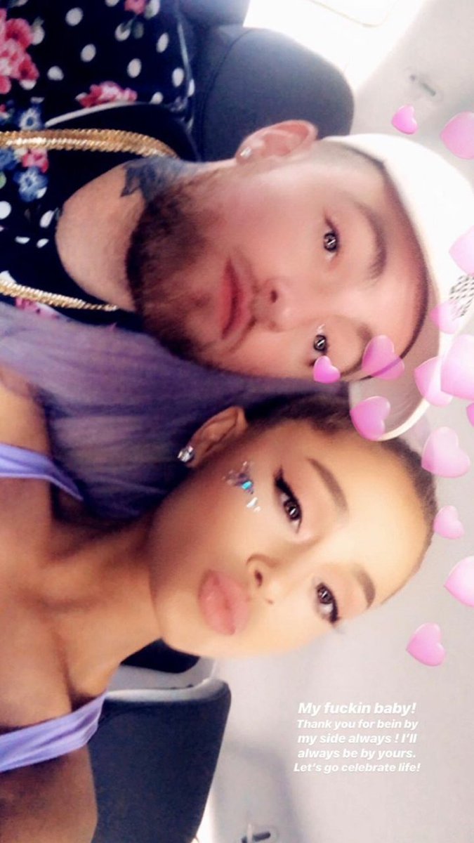arianaluvsg's tweet photo. im still shook she's back on social media..😮
and Maciana💜 >>>>>>>
@ArianaGrande @MacMiller
#NoTearsLeftToCry #NoTearLeftToCryOutNOW https://t.co/2wgLTue1Yo