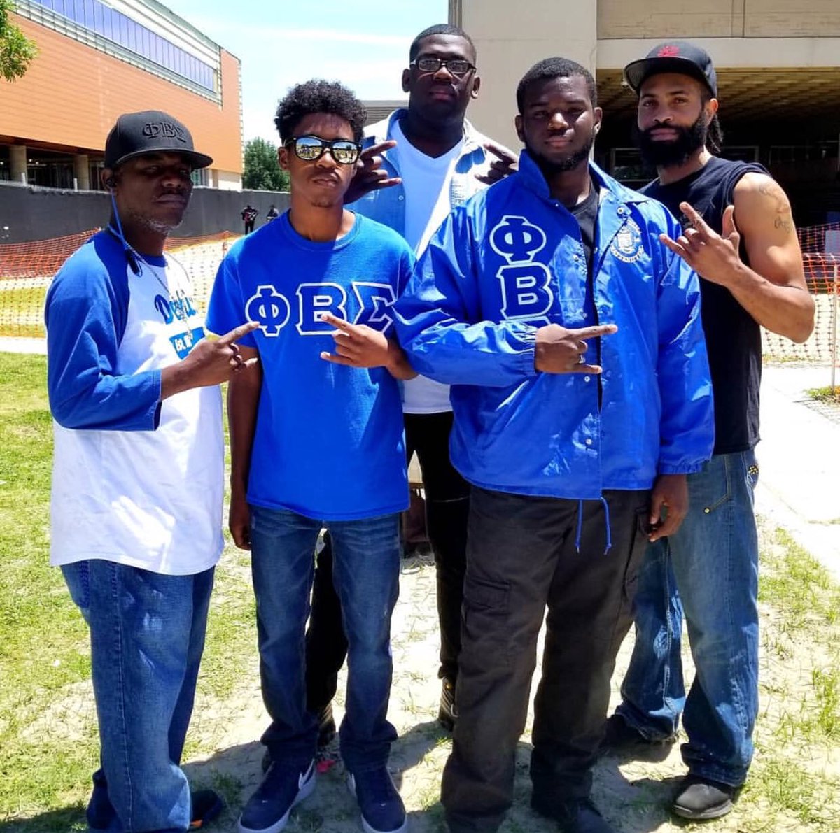 DeltaEtaSigmas's tweet photo. Delta Eta on the yard today, thank you to everyone that supported our event. #SigmaWeek2018 #backtobusiness https://t.co/EVashVn8wg