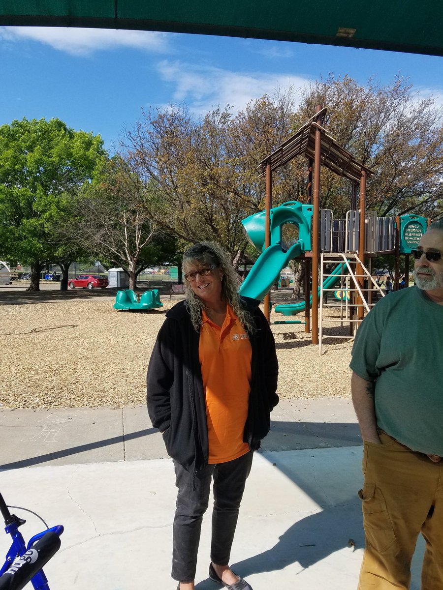 MET 8521 tweet media