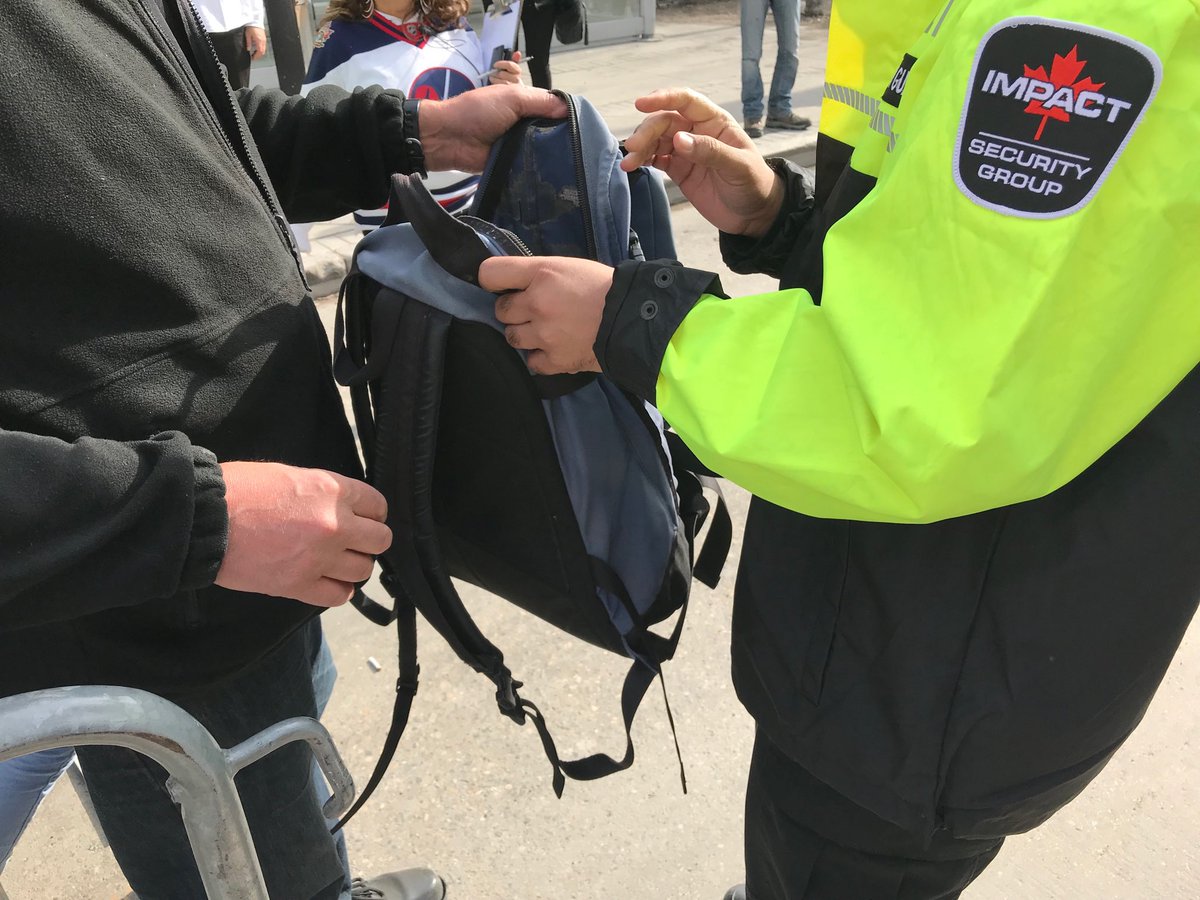 wpgpolice's tweet photo. Reminder: if you’re heading to the #WPGwhiteout Street Party, bags are being checked upon entry. Have fun and safe tonight. #GoJetsGo https://t.co/8VaYD1pyjg