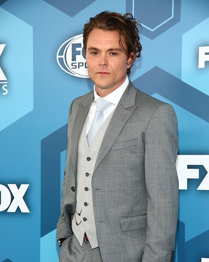 Happy Birthday clayne crawford    