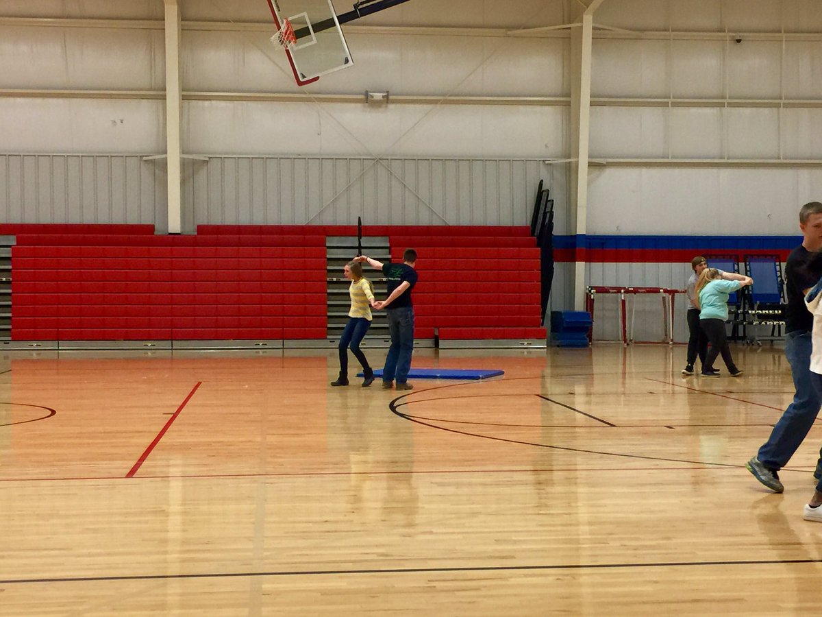 B_Litpics's tweet photo. US History students learn swing dancing. #1950smusic #jive #readyforprom @NDPrincipal_16 @DCCSSuper https://t.co/OyfjHnyLQr