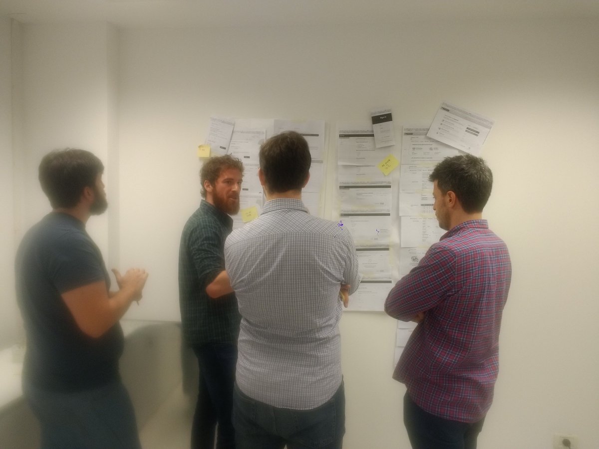 PeopleF1rst_Arg's tweet photo. Diseño Colaborativo e innovación en #fintech. Incorporamos la visión de los stakeholders #diseño #ux #designthinking #benchmarks https://t.co/mRnYluO3kp