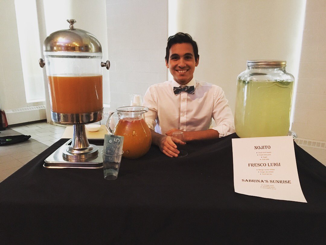 STMikeDrama's tweet photo. And so it begins - #SmallEnsemble / #Mocktails / #ReceivingLine https://t.co/NlBdjUT1EU