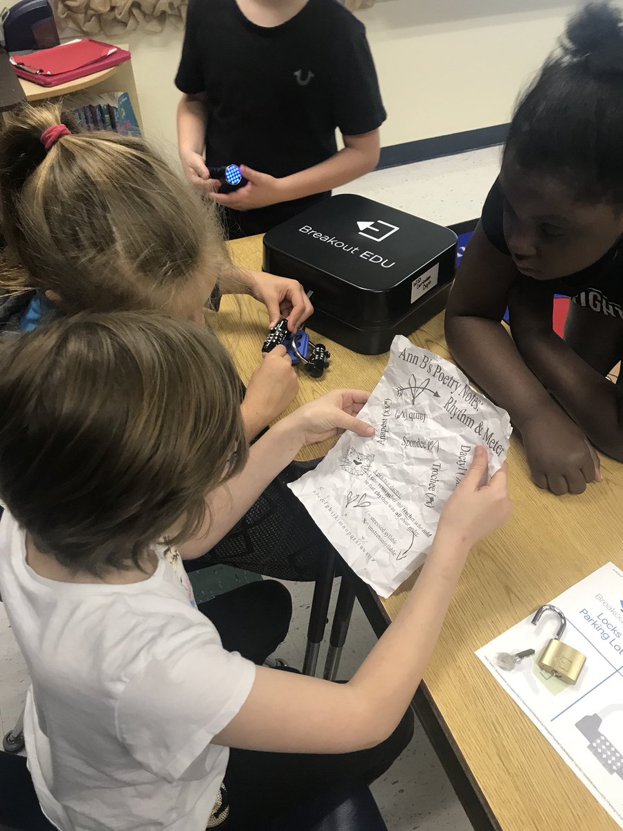 acieri's tweet photo. I had so much fun watching @lacylester88 students soar at the @breakoutEDU escape room @hachienorthside. We learned so much! #lockexperts #gritandgreatnessrequired https://t.co/IXL2DgwfyO