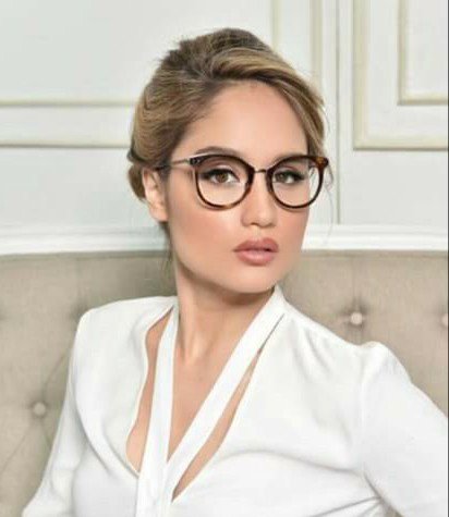 xcintakiehlx's tweet photo. Mengurangi sampah plastik dan menjaga lingkungan hidup agar tetap asri adalah salah satu tugas Kartini Milenial! Selamat Hari Kartini! 🌹 https://t.co/f0u77yav1Z