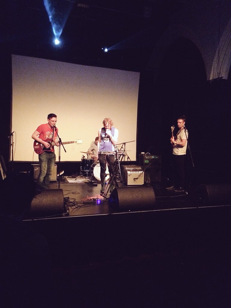 SamDayRadio's tweet image. Cheeky ol’ gig at the @NorwichArtCentr w/

@billylubach 👌
@BrightWorksBand 💡
@graceland_band 🎸
@TibetanNightBoo 🌴

Top stuff ✅