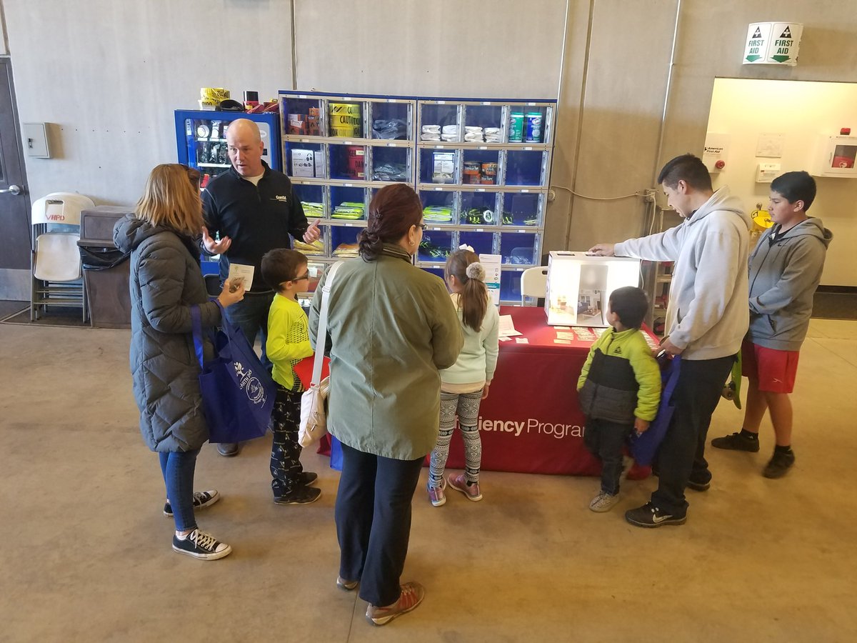 TweetFTStreet's tweet image. We're celebrating Earth Day @VernonHills Park Maintenance Facility! Come test your #LightQ! #ComEducateYourself #LEDucation #TweetFromTheStreet