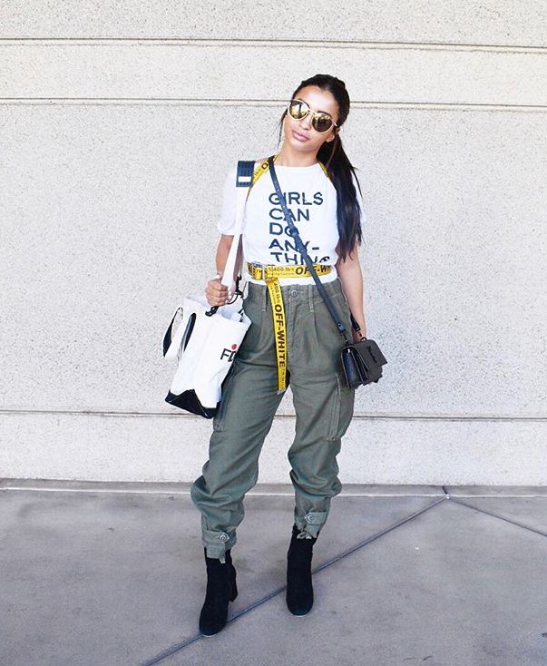 FIDM's tweet image. You know you're a #FIDMStudent when... you rock the #iconic FIDM Tote Bag! Retweet if you have one.