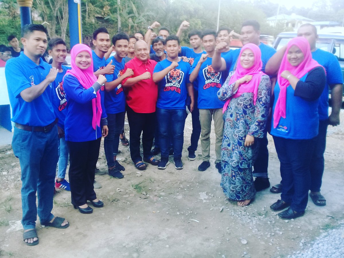 HyrolI's tweet photo. #UMNOTemerloh
@mohdsharkar https://t.co/30A7KVxhzJ