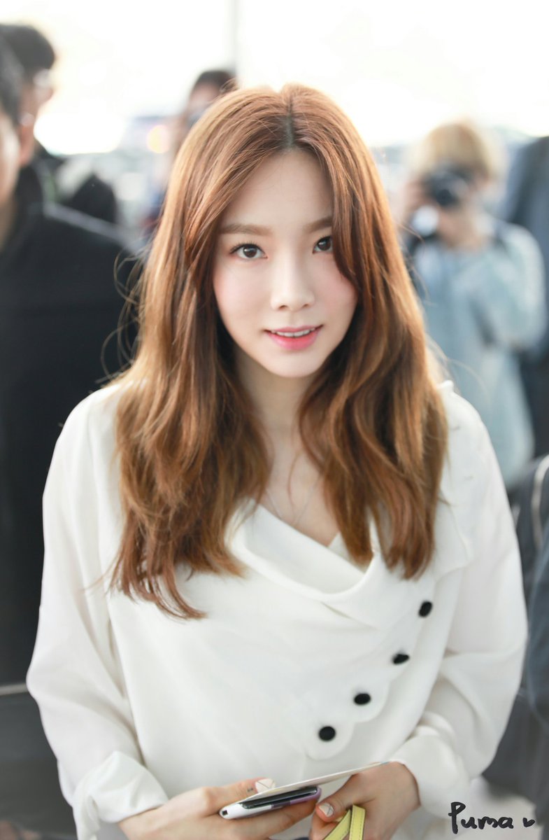 toby0815's tweet photo. 180421 태연 인천출국 
#태연 #Taeyeon 

https://t.co/CB79DpHitF
https://t.co/RdQLzNFJcR https://t.co/Ic9GLeKjVX