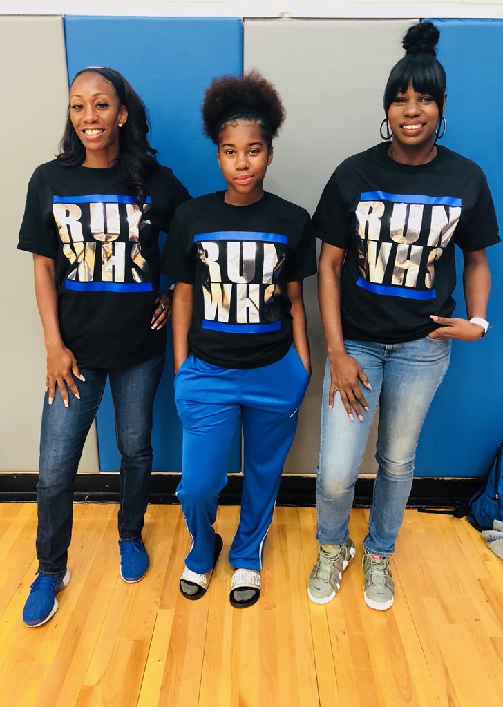Willowridge_HS's tweet photo. We π the new shirts! They run WHS (literally). #RunWHS #BlazeBlue #WHSTrack ππ½ββοΈ https://t.co/7sSvje0RT6