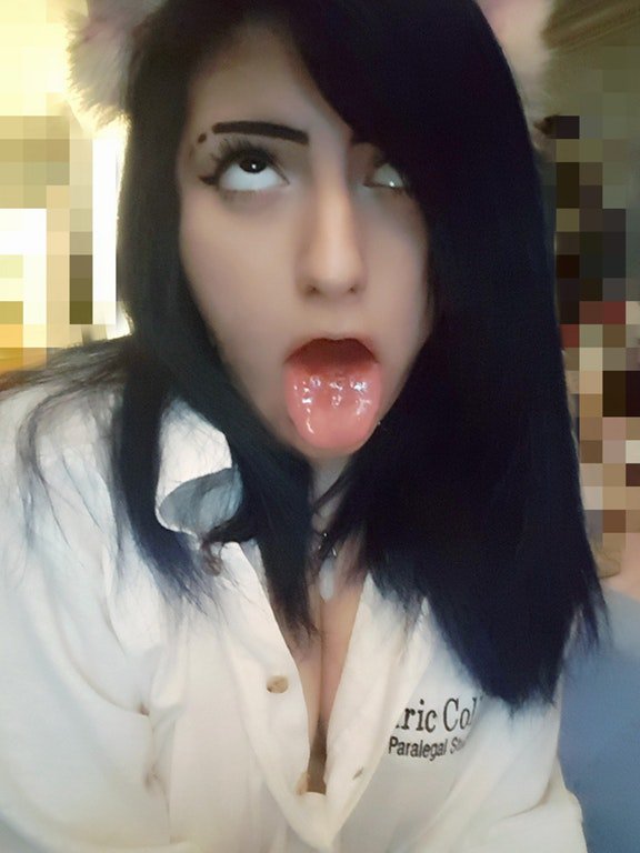 Tongue cum Cum In