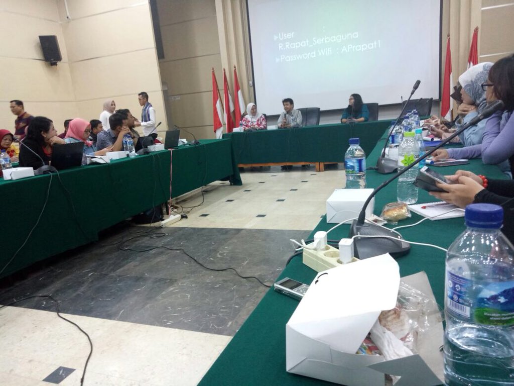 Iprahumas's tweet photo. Ini langkah Audit Komunikasi Kehumasan : Tahap pertama pahami ruang peran dan fungsi, serta alur kerja komunikasi kehumasan ; Tahap kedua, tetapkan cakupan audit yang mau dilaksanakan ; Tahap ketiga, pilih metode audit, lakukan dan laporkan.
.
#GPRZamanNow
#HumasTuhGitu https://t.co/cydd0Zt7ZY