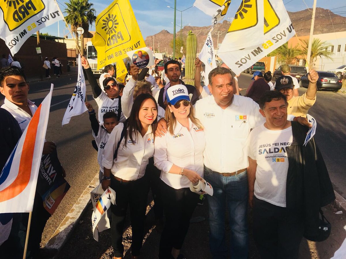 LorenaGaribayUl's tweet photo. Con mucho entusiasmo y un gran equipo apoyamos en Guaymas Norte al próximo Senador @tonoastiazaran al Dip fral @saldana_negro y nuestro próximo presidente @RicardoAnayaC #SonoraValiente #AlFrentePorMéxico 💪🏻🧢 https://t.co/62B7jijiQP