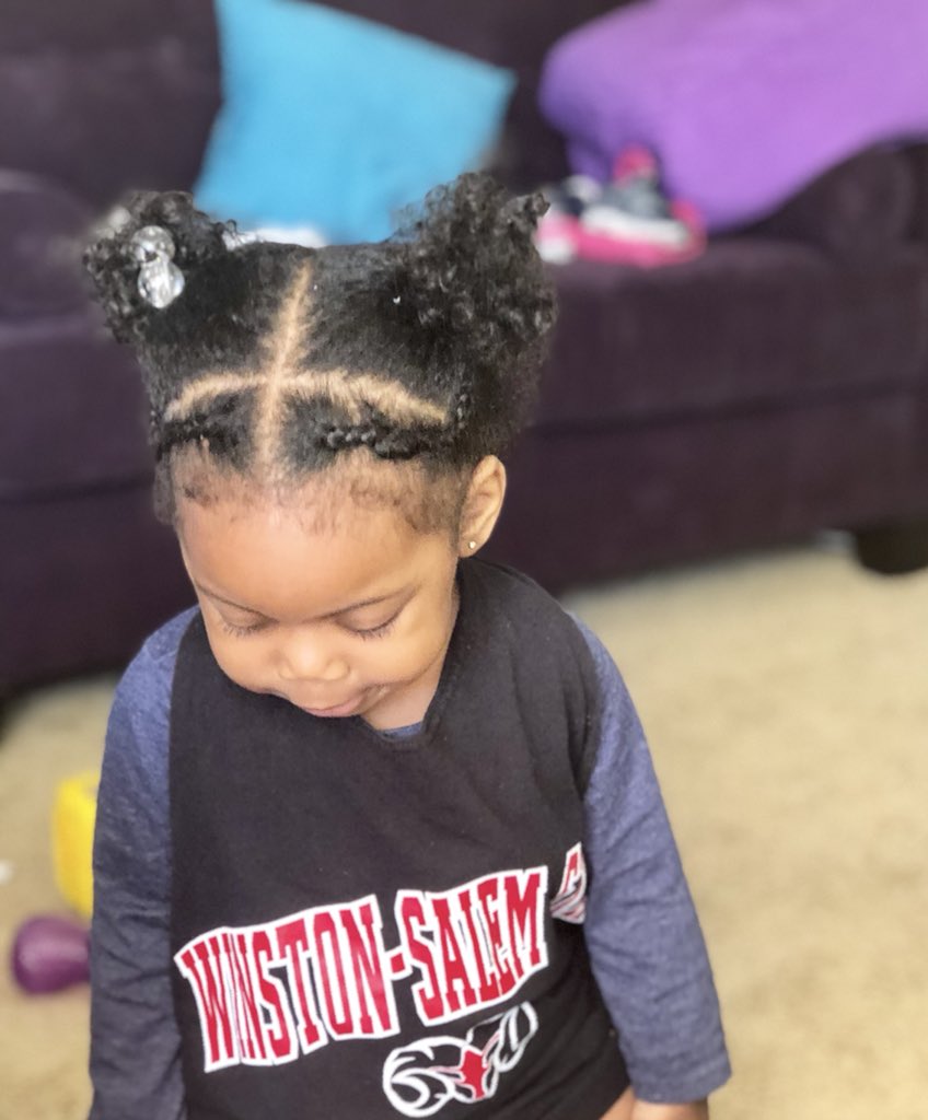 babyjulio_'s tweet photo. I pray that she attends any HBCU, but i really want her to attend THE BEST HBCU ‘SU🐏✨. #ForTheCulture🤘🏽 #WSSU🔴 #TrainEmRight💁🏽‍♀️ #MySeed👑 https://t.co/LjarTvYkGU