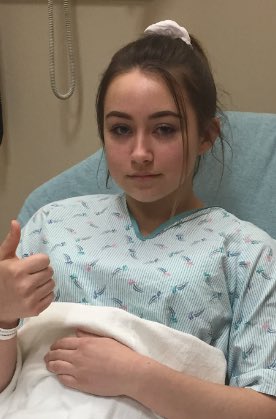 brynleighjoy's tweet photo. these pictures were taken a year apart from each other...
 
the fight is worth it. https://t.co/G5wytHF3wn