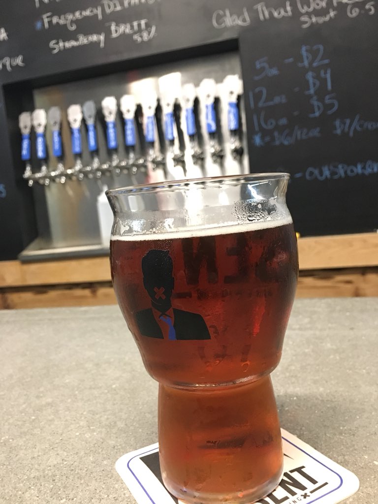 cmaraghy's tweet photo. Love the local brews! Hazy Mangover. Friday beer day! https://t.co/qTY9ryXtJc