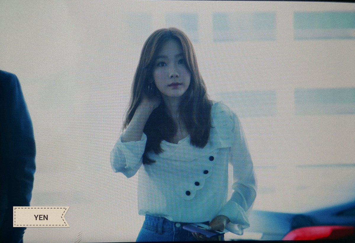 YEN_39's tweet photo. 20180421 태연 인천공항 출국 #태연 #TAEYEON https://t.co/NlgBimKos0