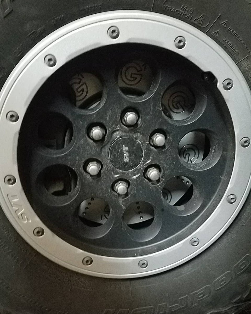 joey3js's tweet photo. When you stop pucks at over 90 mph for a living you make sure your vehicle braking system is at its finest. We set up Ny isles goalie Thomas Greiss up with a custom set of @r1concepts rotors engraved with G1, Crown brake lines and ford pads #3jsauto #brooklyn #isleseatpodcast https://t.co/ZGyk1ry4PG