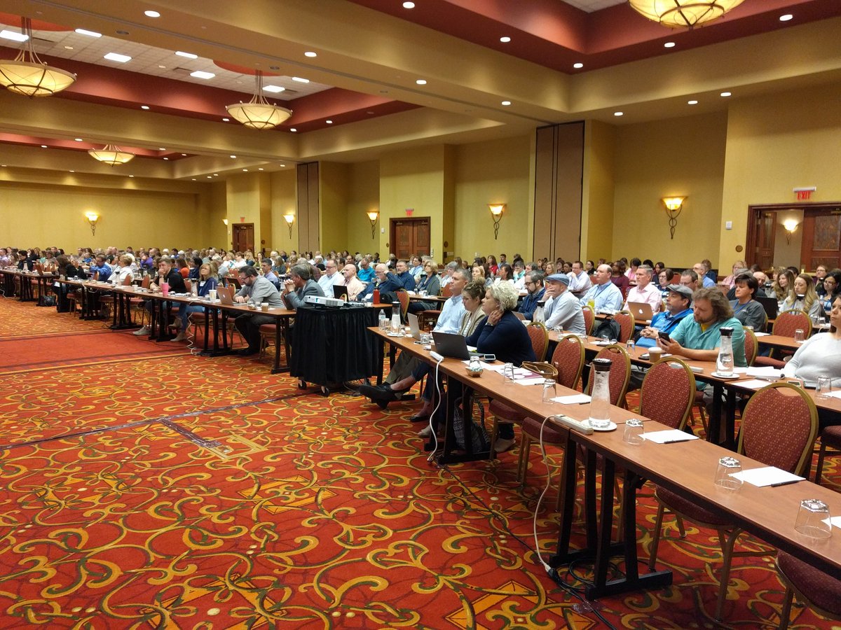 VS_UCDirector's tweet photo. It was a pleasure prenting the Keynote session at the #TDASC conference today in Murfreesboro.#VITAL @PCSSTN https://t.co/iOH06Jdnlt