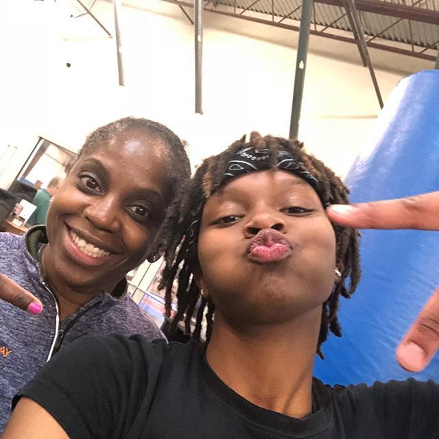 run_renewables's tweet image. RT+@grayfittraining: When it’s just you and a client on a Friday night getting it in! #wewerk #focusedonme #grayfittraining ift.tt/2HlzICE 

#fitness