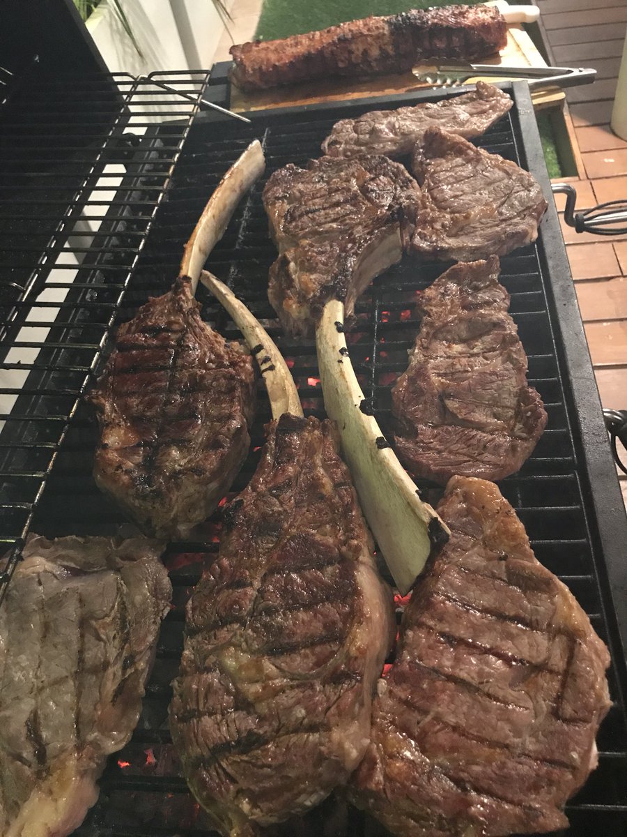 singernutrition's tweet image. #carnivore #carnivorediet #tomohawk #ribeye #paleo #paleodiet #teethwhitening #Mouthwatering #brain #nurturing #fat &amp;amp; #protein of highest biological #value