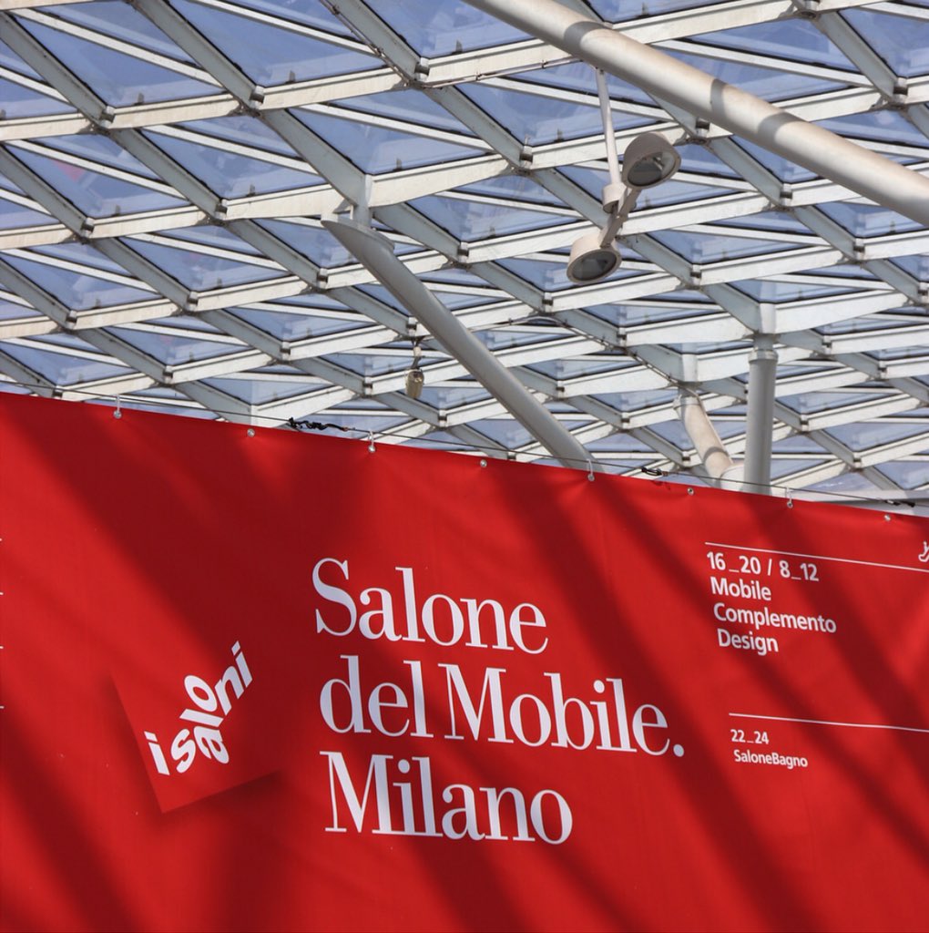 Moldumet's tweet photo. #SALONEDELMOBILE #LomejordelaSemana
@moldumet continúa visitando la feria de diseño más importante del mundo. https://t.co/2ZP7uP0wJR