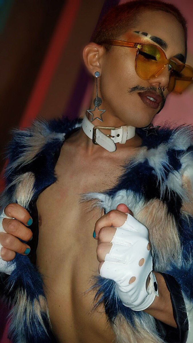 makeuptears's tweet photo. bitch if you gagging then thats my ID✨ https://t.co/STf8WTT2H5