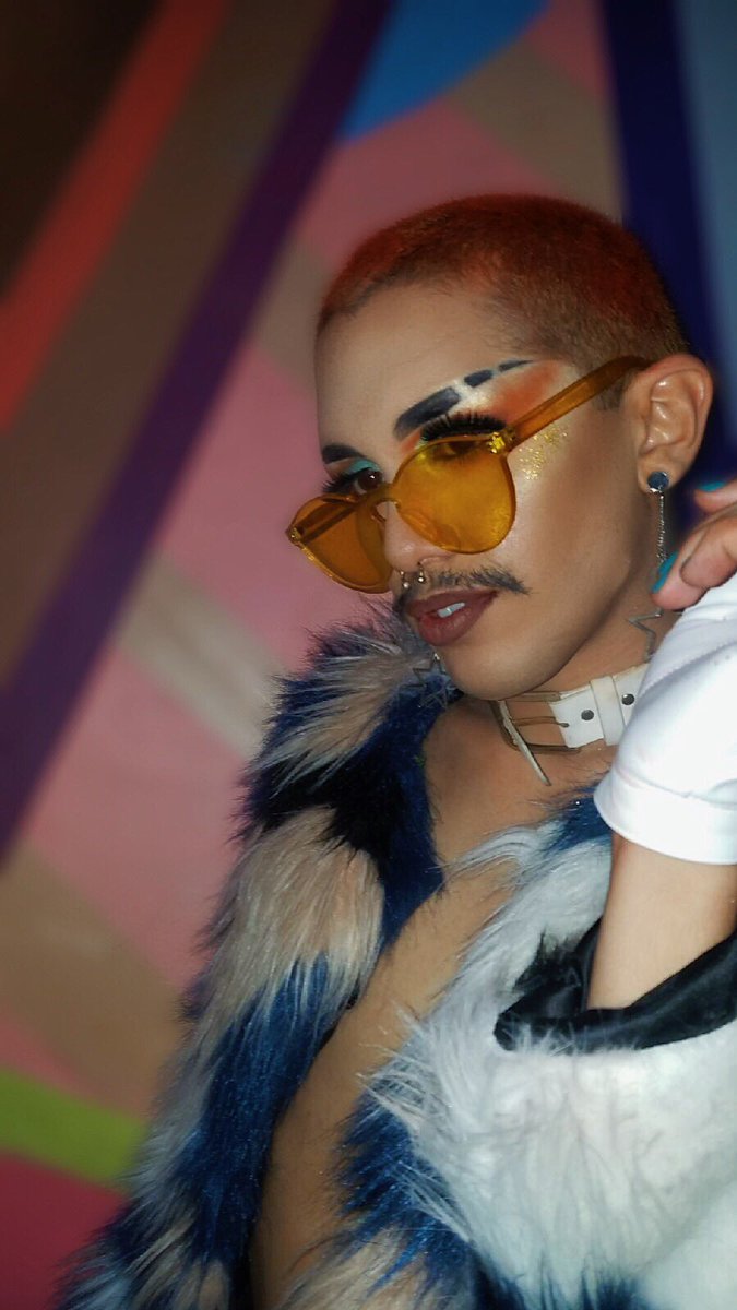 makeuptears's tweet photo. bitch if you gagging then thats my ID✨ https://t.co/STf8WTT2H5