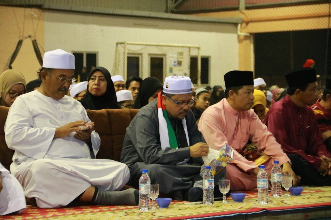 KESDIK1718_'s tweet photo. KUALA LINGGI BERSELAWAT 
20 APRIL 2018
STADIUM TARIQ AL ZIYAD https://t.co/xSM3j2oJtU